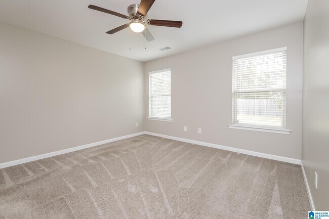 Building Photo - 90 Briar Ridge Ln