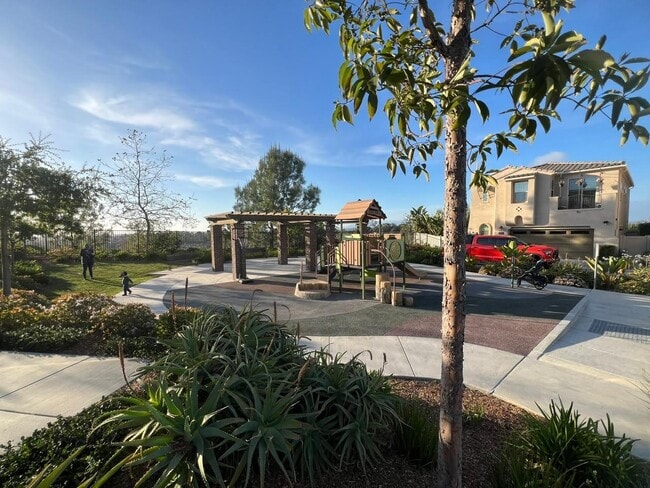 Building Photo - 1170 Via Sandia