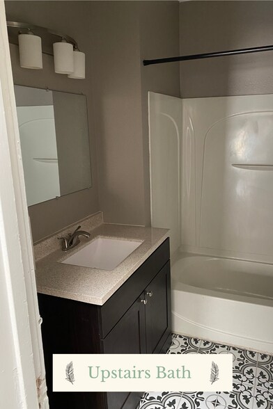 Building Photo - 130 Parsons St