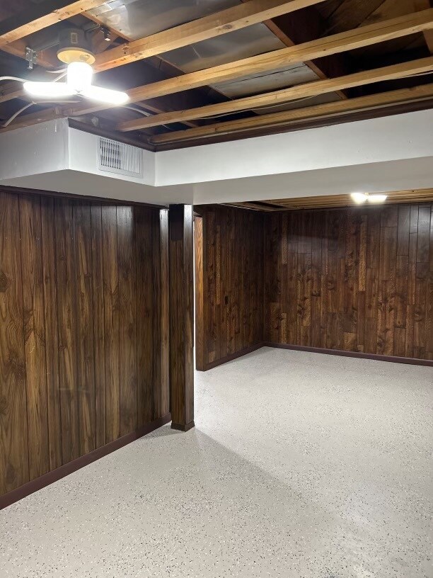 Building Photo - 108 N Lowell Ave