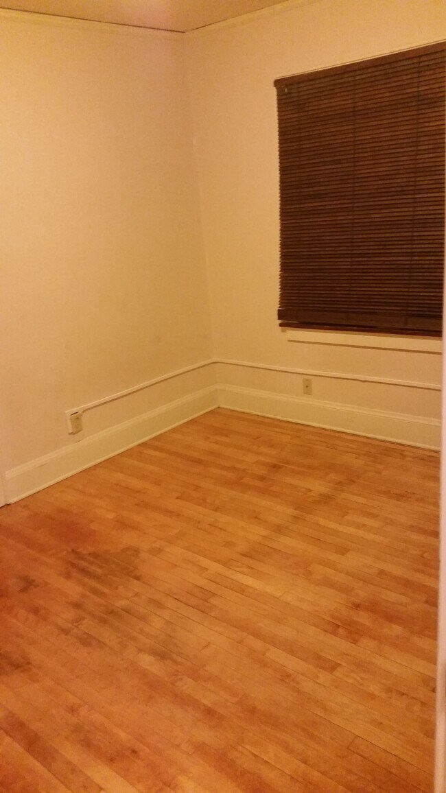 Building Photo - 2628 N 59th St