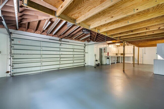 Building Photo - 1457 Certosa Ave