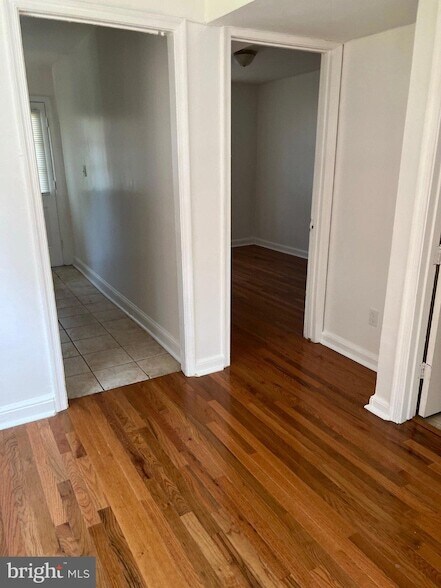 Building Photo - 63 Galveston Pl SW
