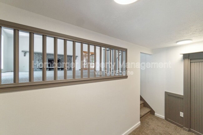 Building Photo - 5806 W Pacific Park Dr