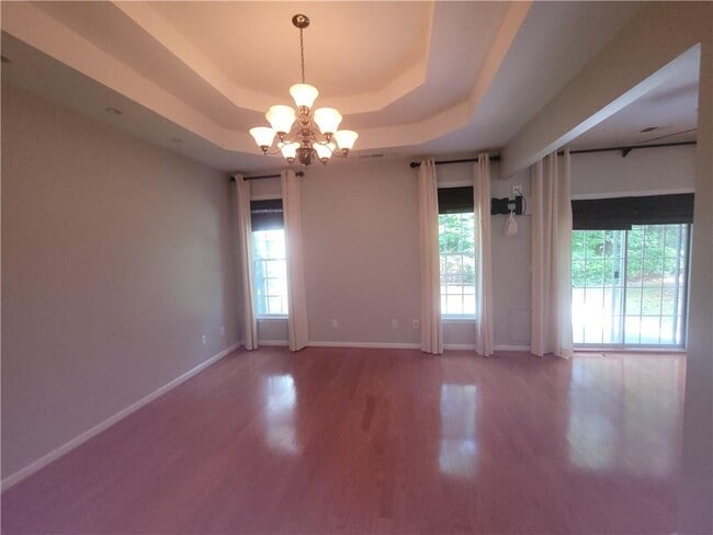 Building Photo - 304 Laurel Glen Crossing