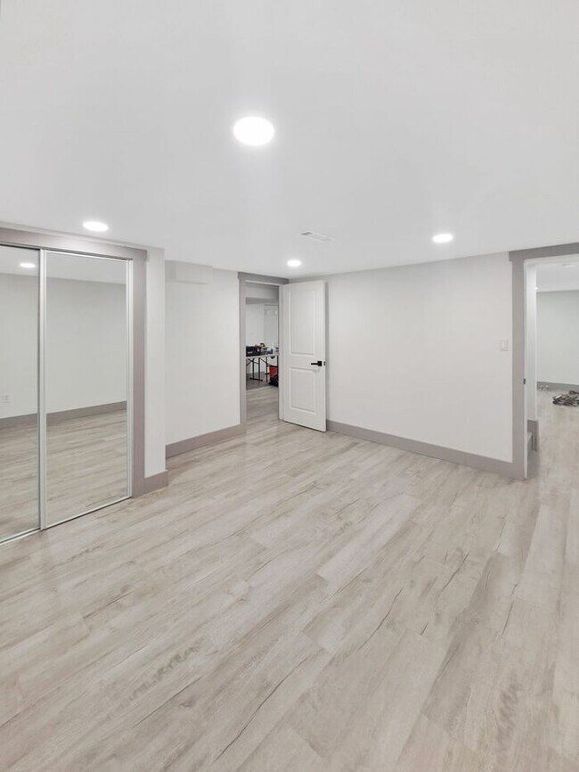 Building Photo - Coming Soon! Mid Century Modern Cape Cod i...