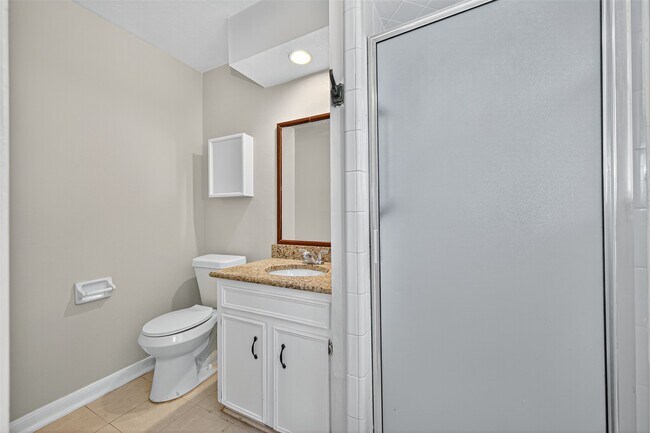 Building Photo - 108 Belvedere Dr