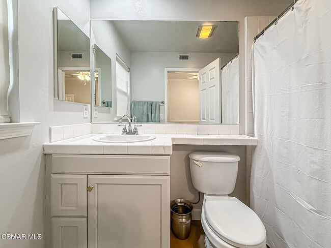 Building Photo - 5816 Painted Pony Cir