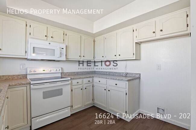 Building Photo - 16624 E Palisades Blvd