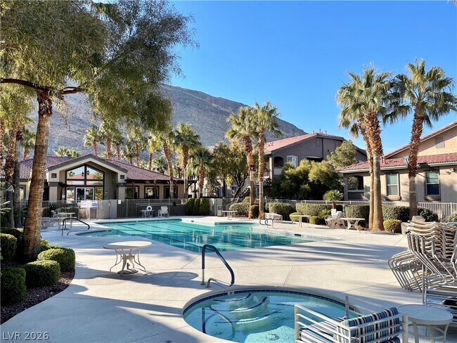 Building Photo - 3360 Cactus Shadow St