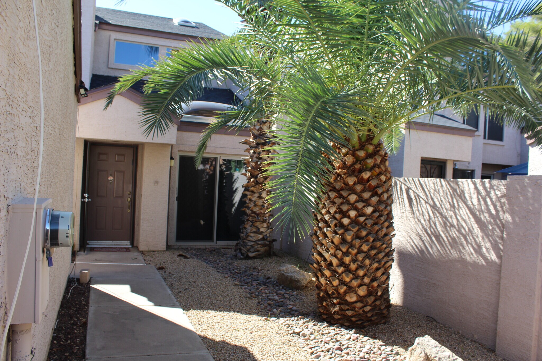 Building Photo - 3301 E Kelton Ln