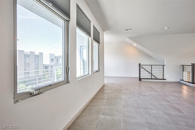 Building Photo - 8052 Haywood Estate Ave