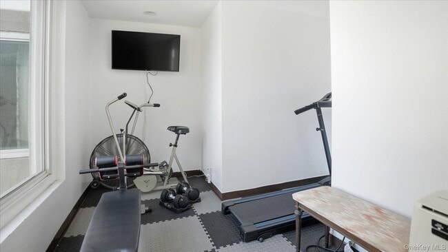 Building Photo - 100 Cutter Mill Rd