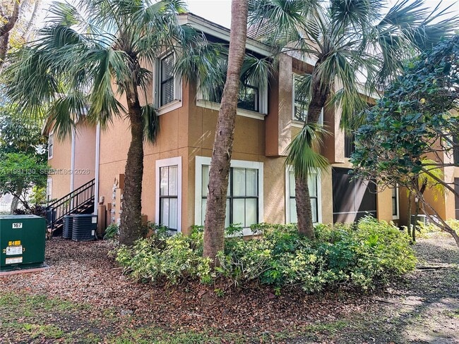 Building Photo - 15689 SW 106th Ln