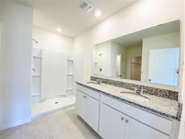 Building Photo - 5709 Horseshoe Loop