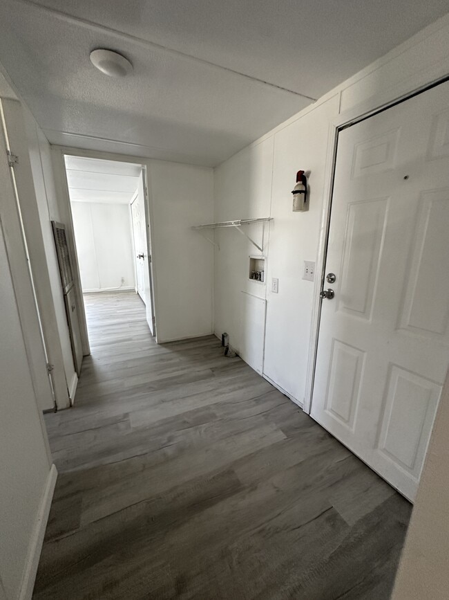 Building Photo - 8004 Reynolda Rd