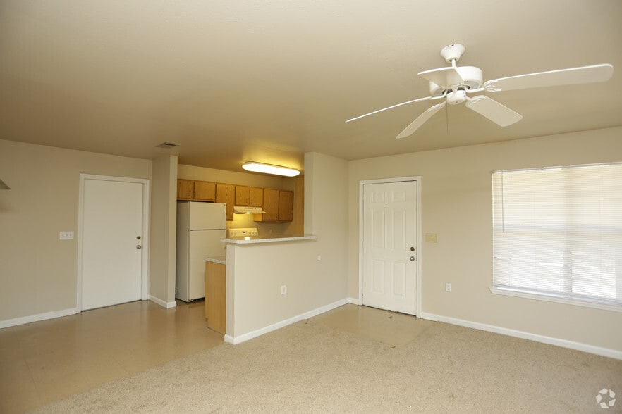 Interior Photo - Scotlandville Homes