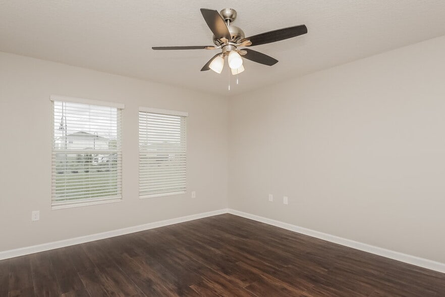 Building Photo - 4419 Bluff Oak Loop