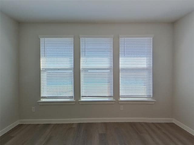 Building Photo - 8120 Brookhaven Dr