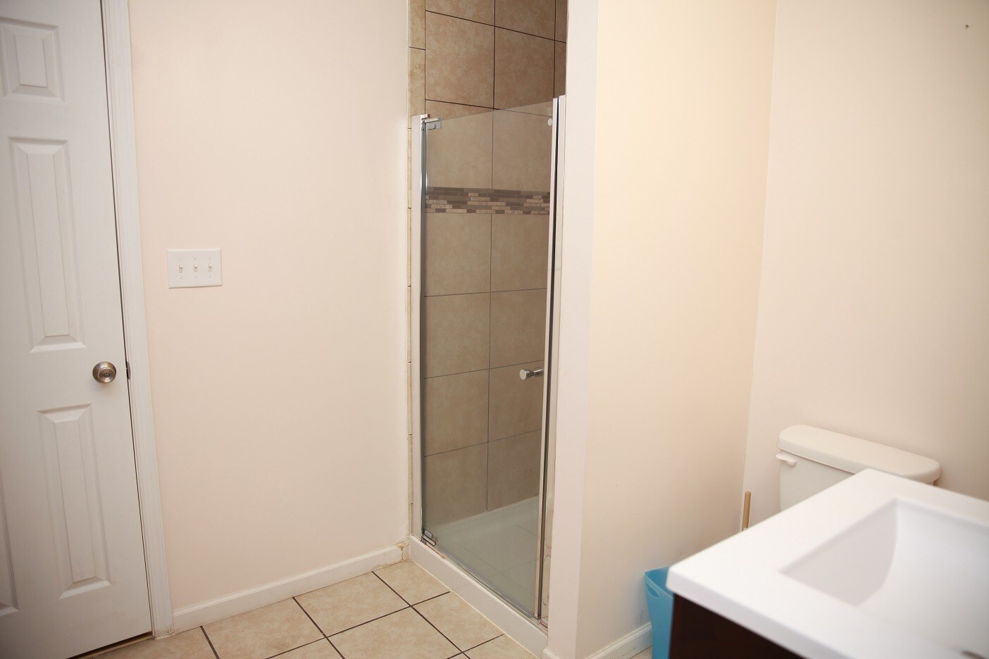 Building Photo - 4700 Rippling Pond Dr