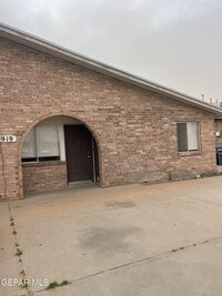 Building Photo - 2919 Beachcomber Dr