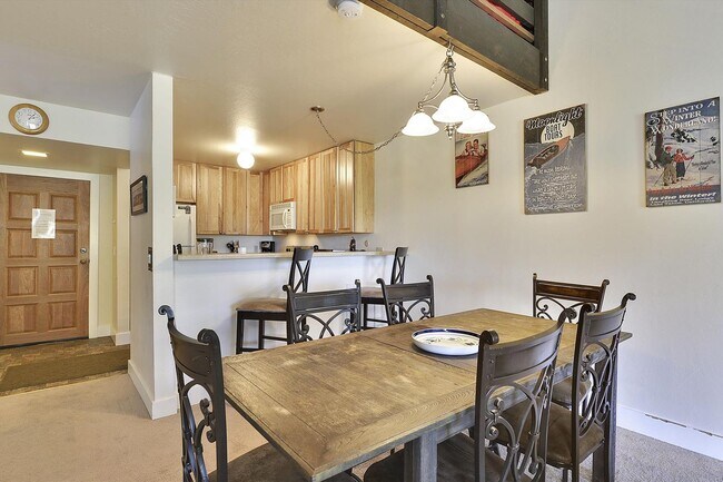 Building Photo - Alpine Meadows 3 bedroom + loft ski lease