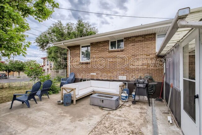 Building Photo - 10605 W 48th Ave