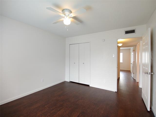Building Photo - 507 Cumberland Dr