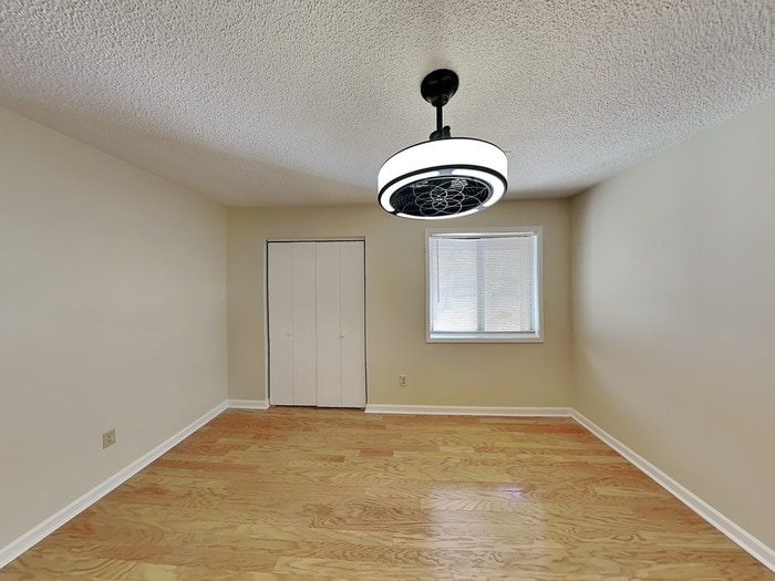 Building Photo - 4569 S Landing Dr