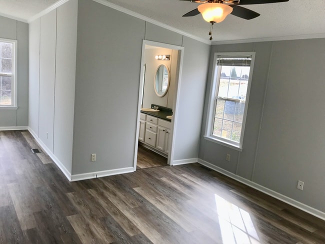 Building Photo - 2368 Beth Haven Church Rd