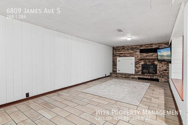 Building Photo - 6809 James Ave S