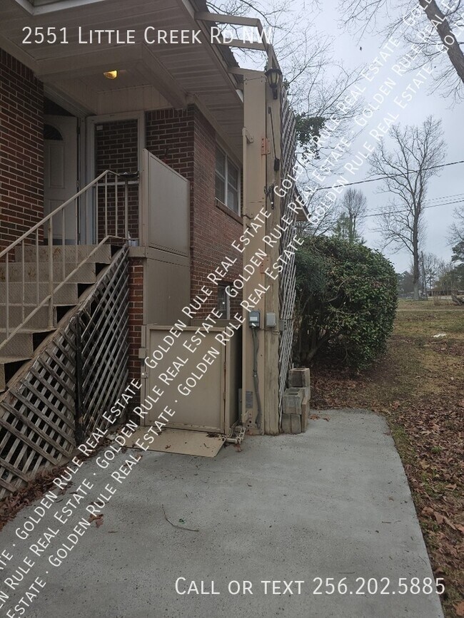 Building Photo - 2551 Little Creek Rd NW