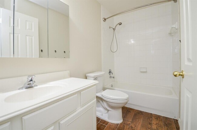 Building Photo - 3268 Jessica Ct