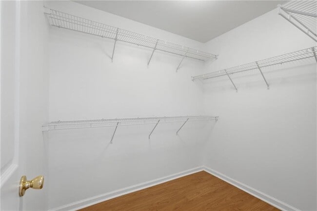 Building Photo - 368 Grayson Way