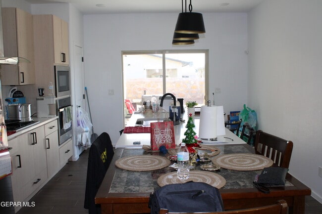 Building Photo - 15220 Ambition Ave