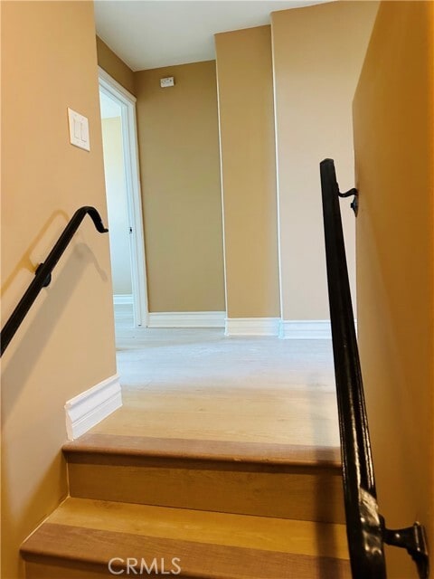 Building Photo - 5555 Carpenter Ave
