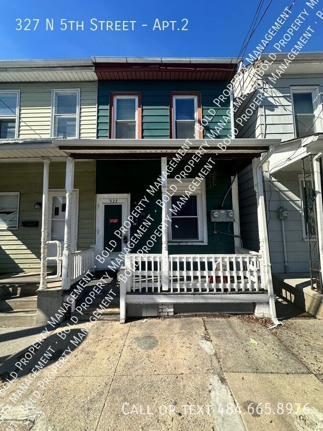 Building Photo - 327 N 5th St