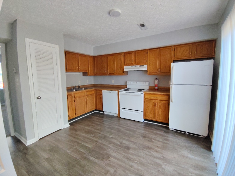 Building Photo - 7 Duiguid Dr