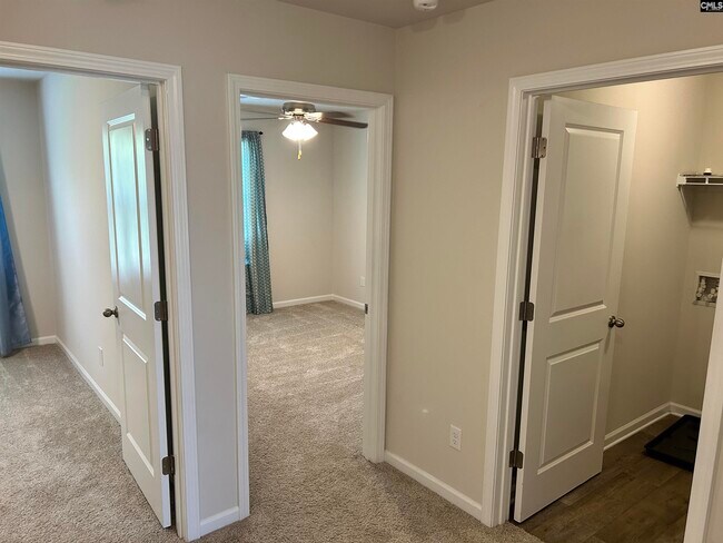 Building Photo - 1071 Crescent Moon Lp