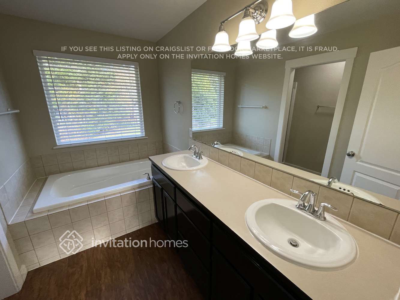 Building Photo - 20410 98th Ave Ct E