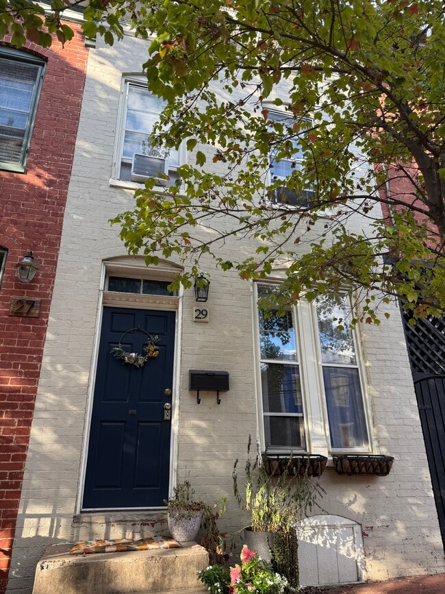 Primary Photo - 29 E South St
