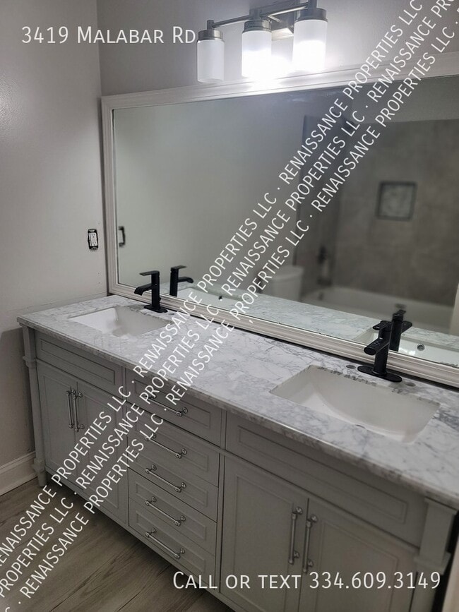 Building Photo - 3419 Malabar Rd