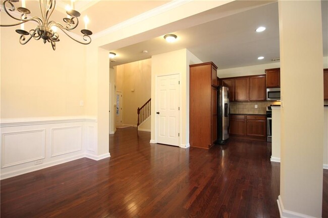 Building Photo - 13294 Kemper Rd