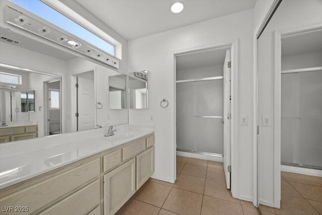 Building Photo - 9909 Netherton Dr