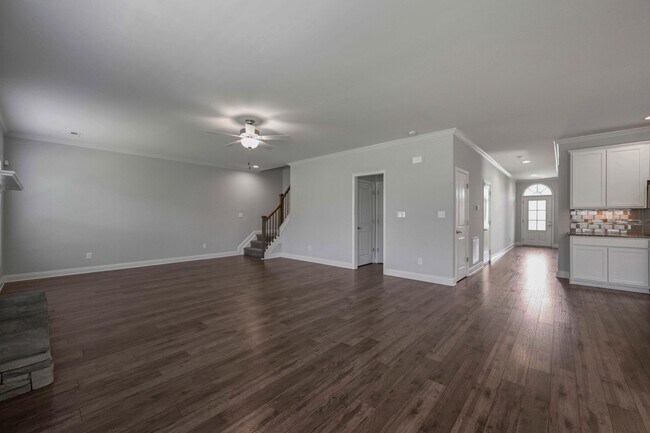 Building Photo - 4155 Sperling Dr