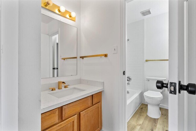 Building Photo - 6500 Sands Point Dr