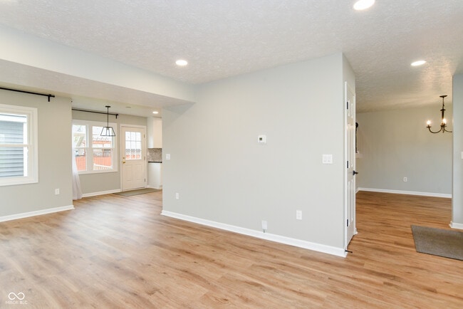 Building Photo - 241 E Fall Creek Pkwy S Dr