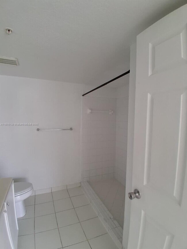 Building Photo - 15460 SW 284th St