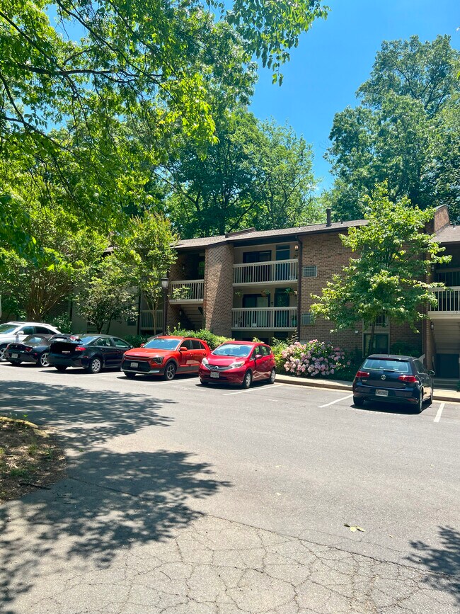 Building Photo - 1530 Moorings Dr