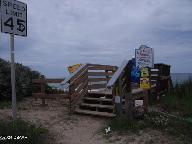 Building Photo - 3070 Ocean Shore Blvd